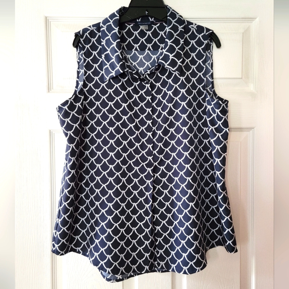 Tommy Hilfiger navy & white sleeveless blouse, size XL